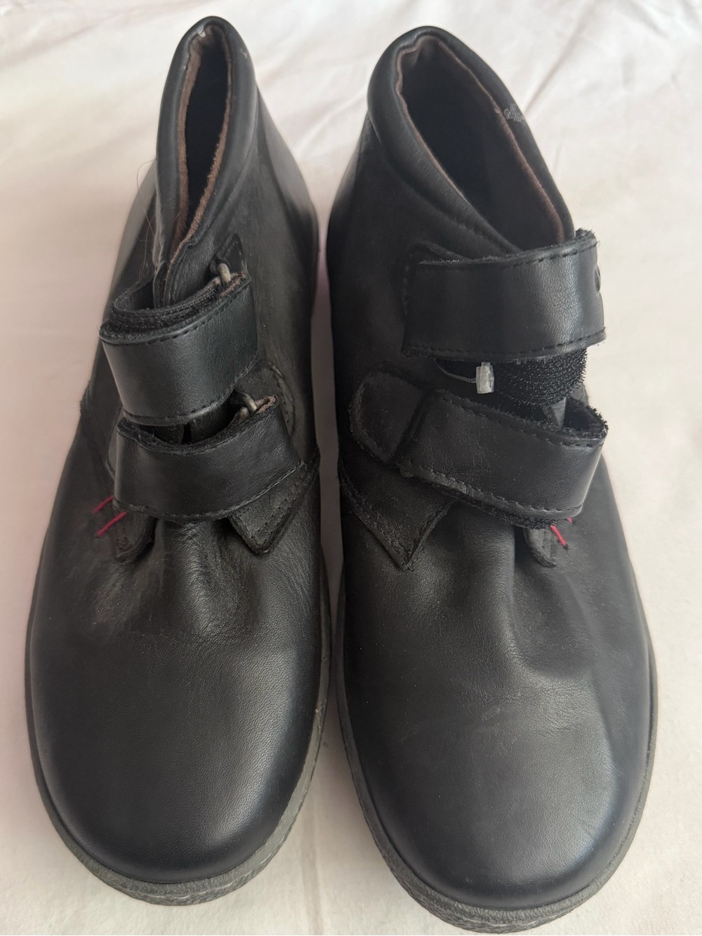 Nens Black Leather Velcro Strap Casual Shoes